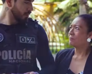 H1101005 Su madre los ab4ndono, pero ellos supieron cómo seguir