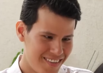 H1101001 La inteligencia de la vecina para enamorar al padre al hijo Neymar DixonPierre part2