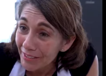 H1201002 Humillaba la hija de la empleada, sin imaginar lo que haría part2