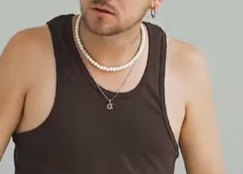 H1501003 Hermana es tratada como empleαda por su cuñada mientras su hermano pasaba en el exterior La VIDA SIGUE part2