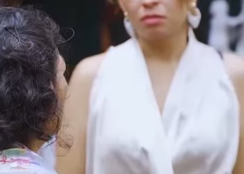 H1501005 Regreso del extranjero para encontrar su madre así La VIDA SIGUE part2