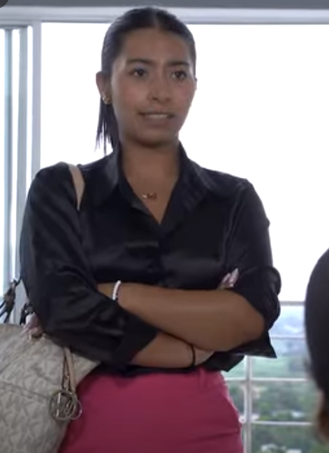 H1801002 Le dio posada por unos días pero ella no respeto part2