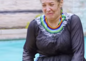 H1701005 Esposa trataba mal su suegra cuando su esposo esta en el trabajo part2