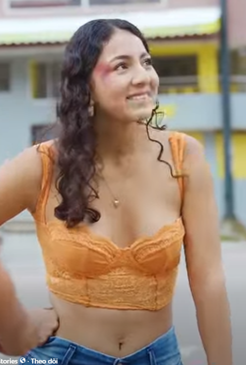 H1801003 Se vistió de estatua para poner al descubierto su papá part2