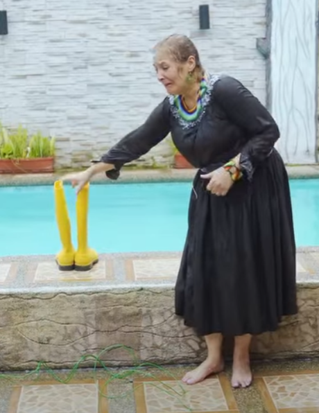 H1801005 Millonario deja su prometida arrogante por su hermana gemela part2