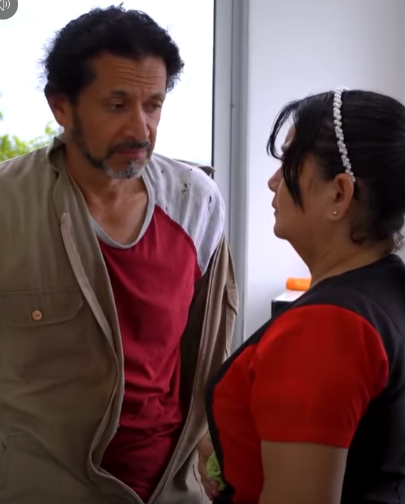 H1901005 Millonario finge ser el sirviente para darle una lección la novia de su hijo part2