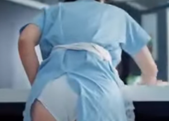 H2101001 Este niño hizo todo esto para que su padre descubra lo que la sirvienta hizo con su madre part2