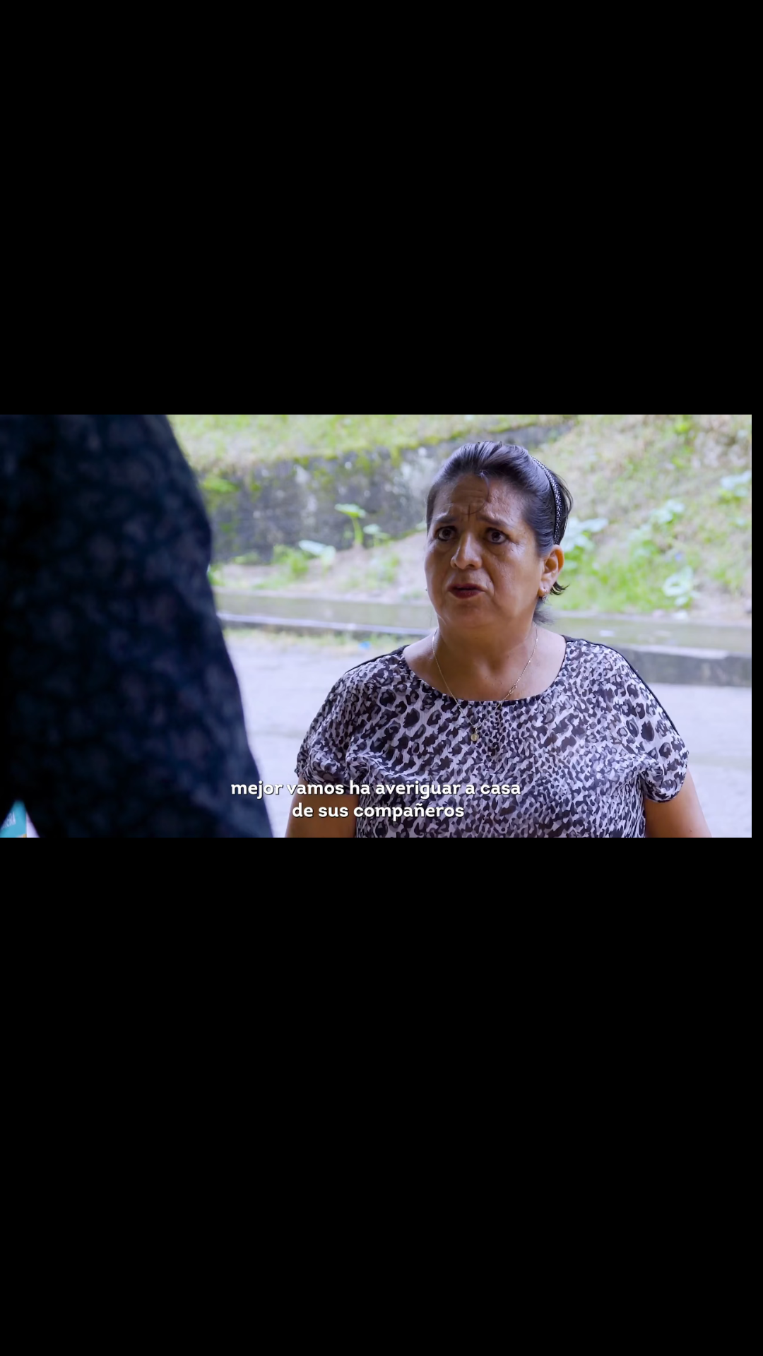 H2601004 No escupas hacia arriba porque te puede caer en la cara part2