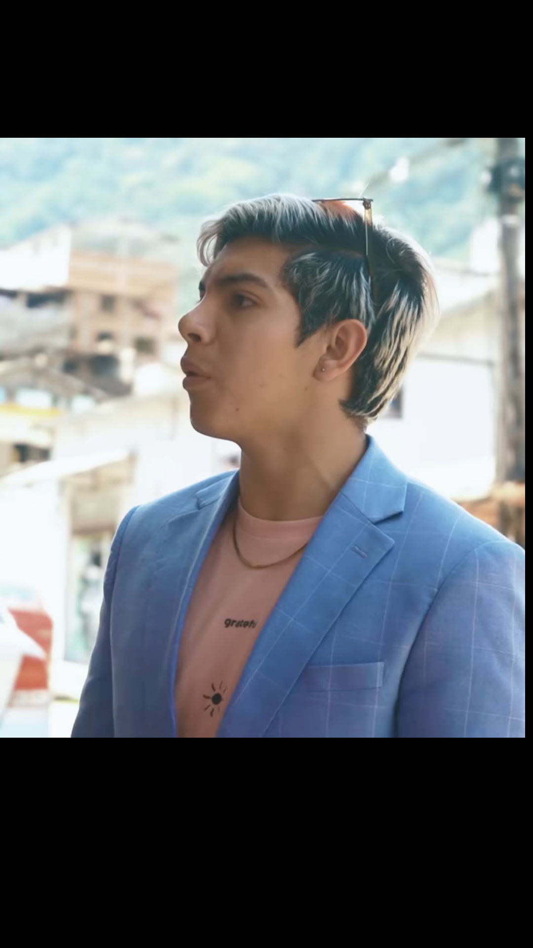 H2801005 Novia dejó su pareja por sus gustos de diseños de ropa esto le pasó part2