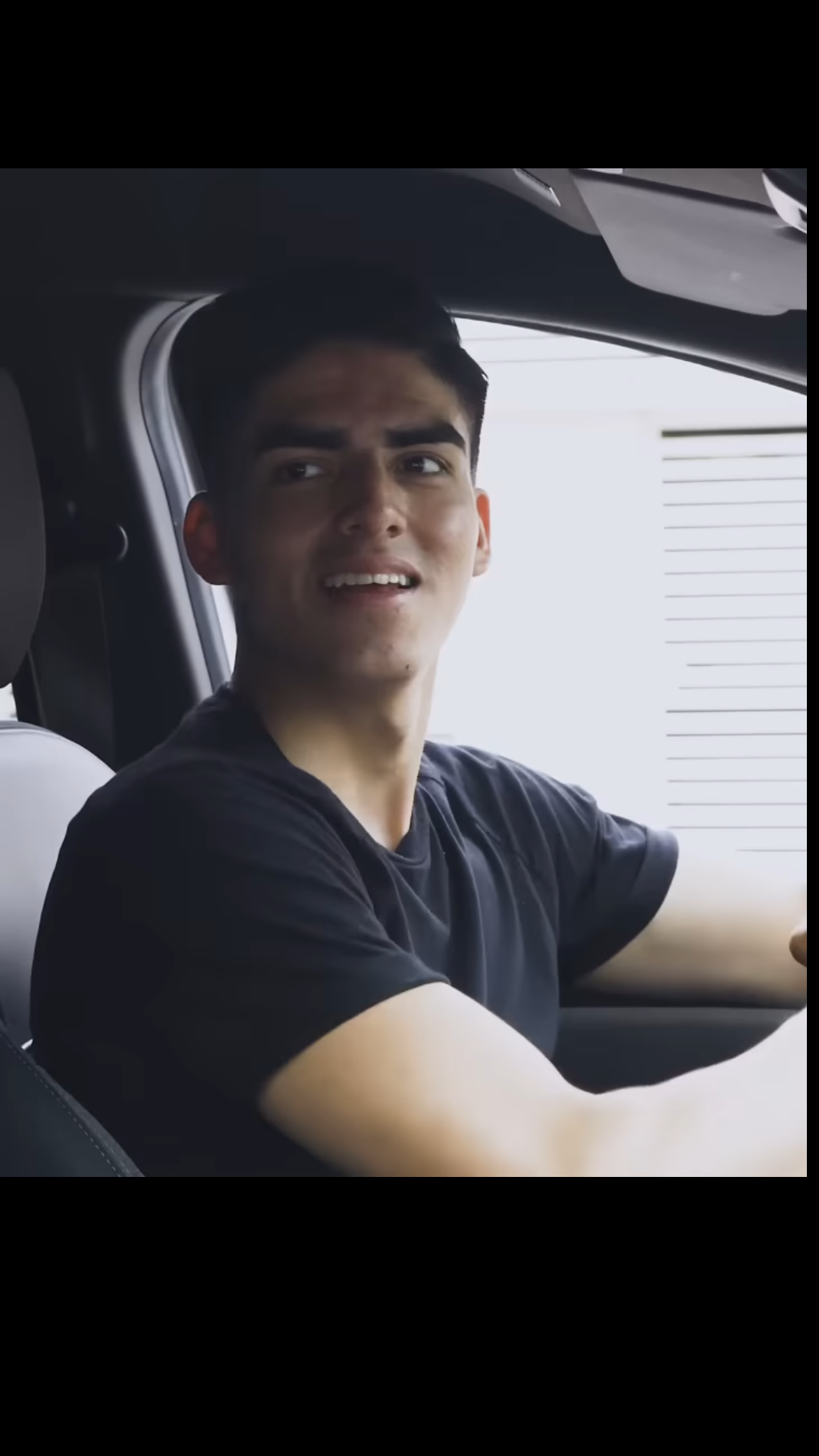 H2901004 Descubrió que su novia era interesada se la entregó un obrero para que le diera una lección part2