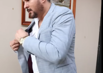 H3001001 Jefe pone prueba los empleados les da una sorpresa part2