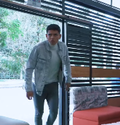 H3101003 HUM!LLÓ un Payasito, sin imaginar que era el hijo part2