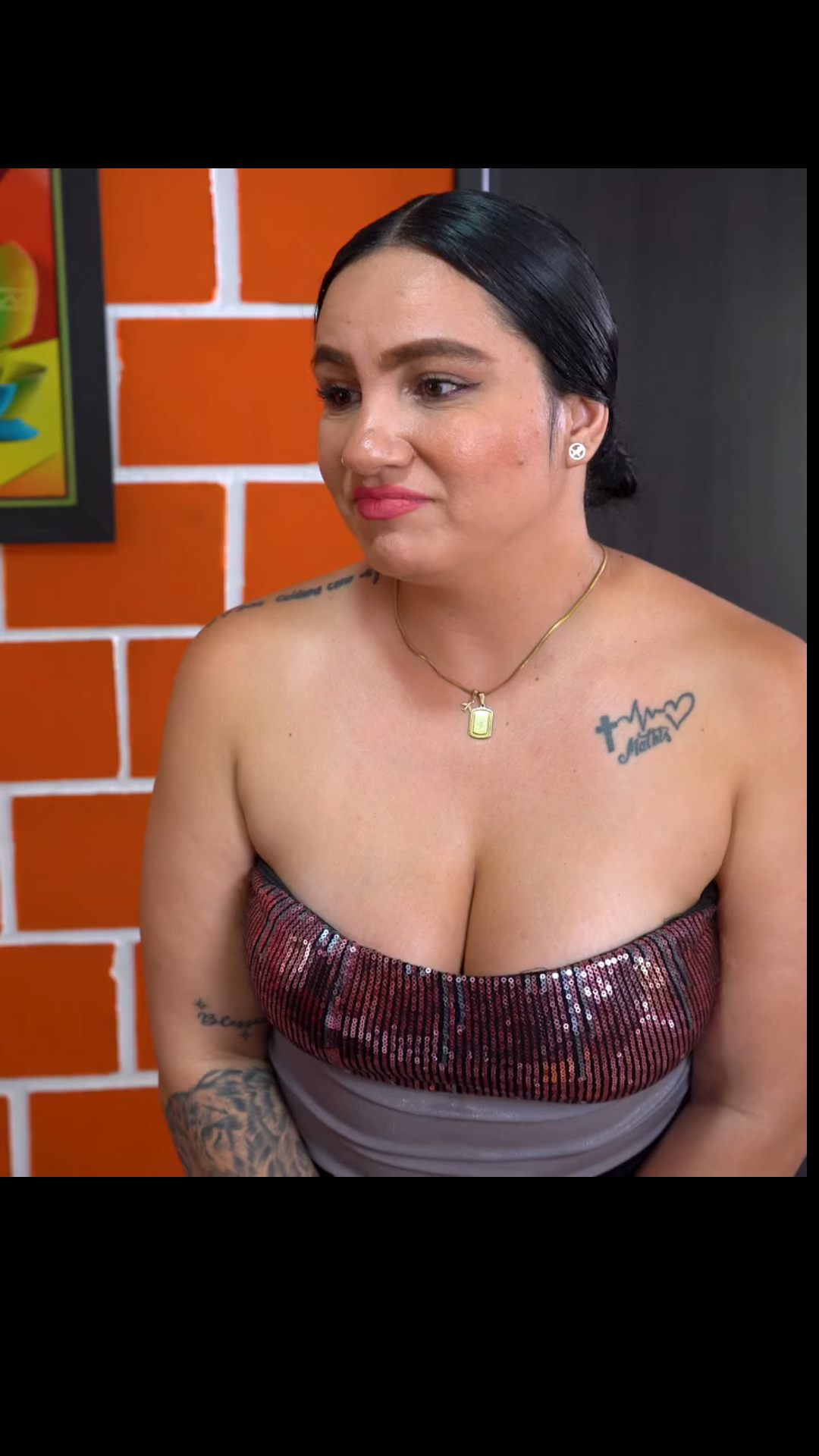 H0102003 Se enamoro de la empleada part2