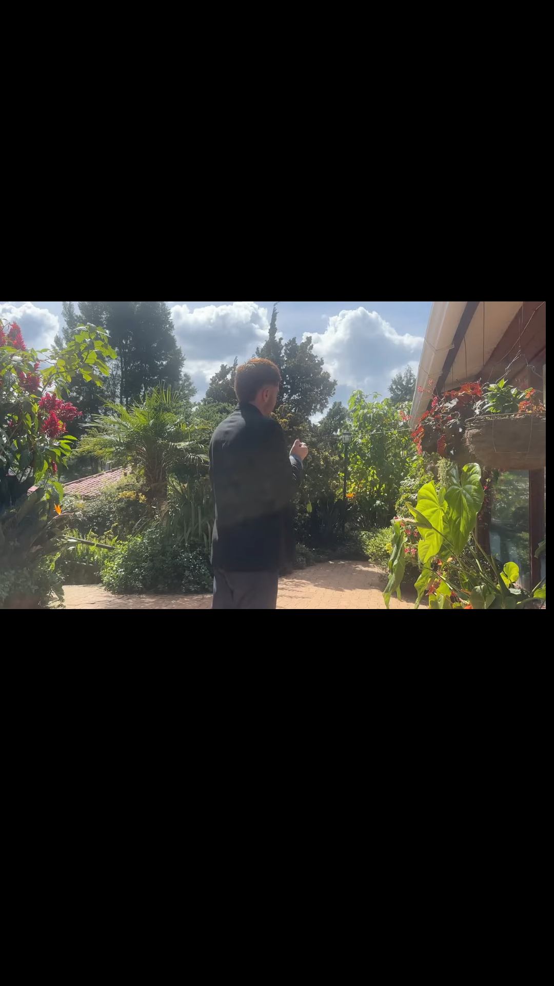 H0202003 Hombre millonario intenta aprovecharse de esta campesina sin imaginar lo que le sucederia