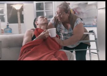 H0202001 Tuvo que elegir entre su querida madre su esposa consentida él hizo lo part2