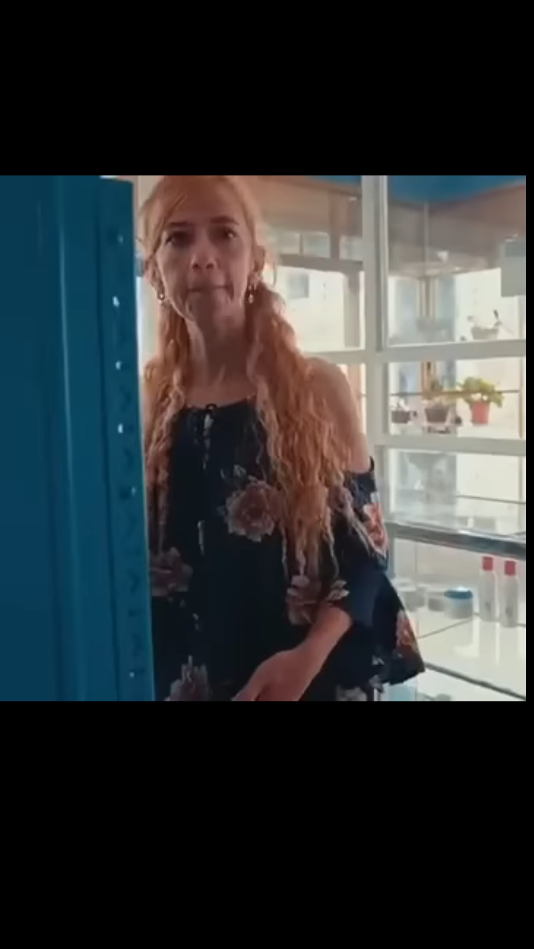 H0302002 Empresaria fingió ser campesina para probar sus empleados part2