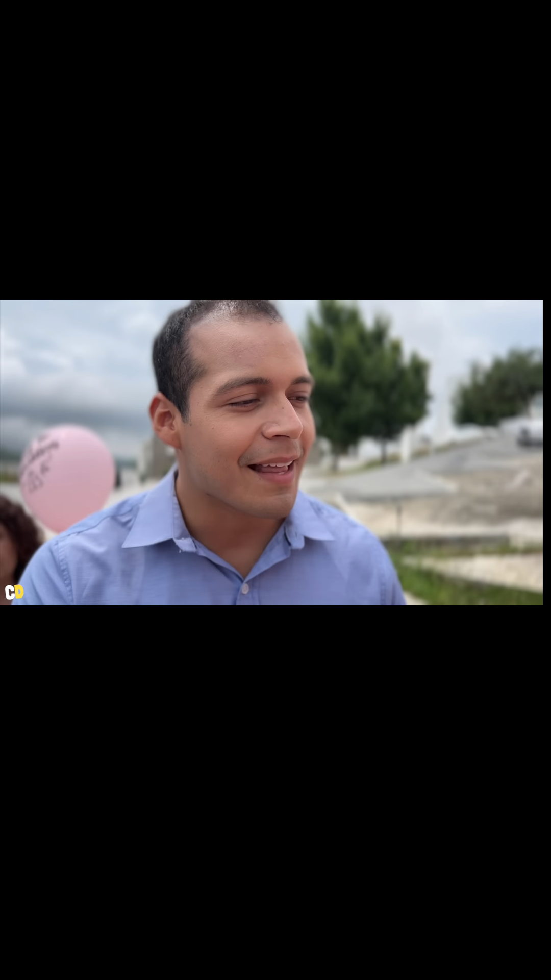 H1402004 Así se descubre una mujer interesada en su cumpl part2