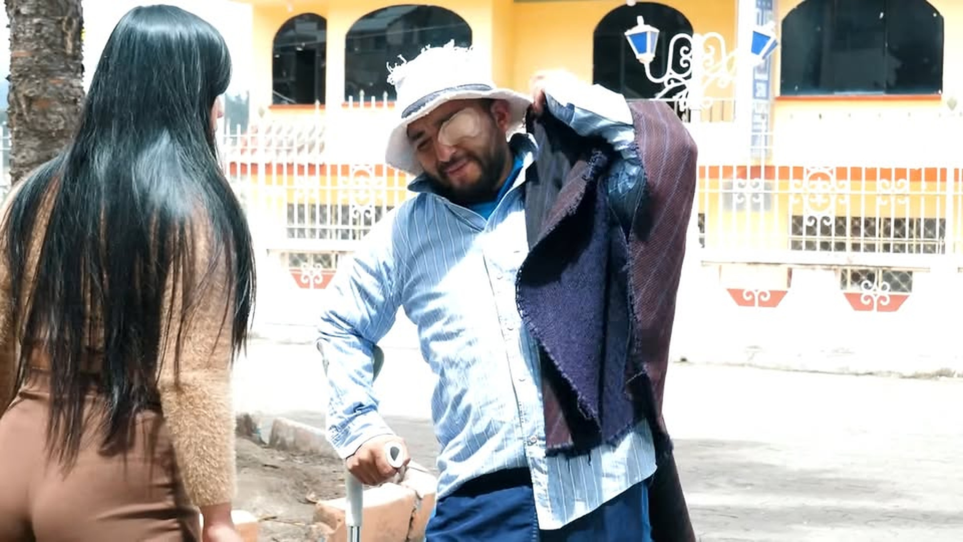 H0503003 ja rebelde se avergonz4ba de su padre por esta part2