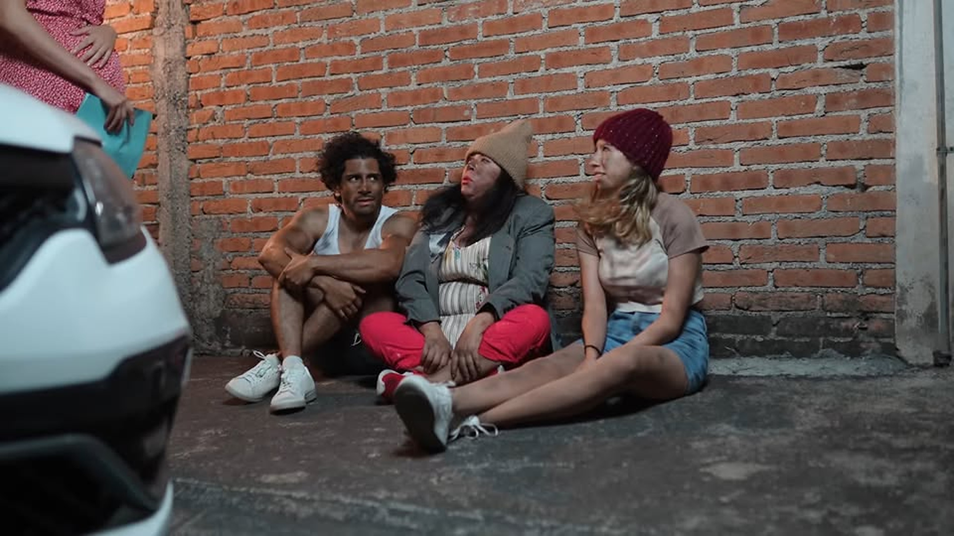 H1103003 su familia interesada solo le importó los regalo part2