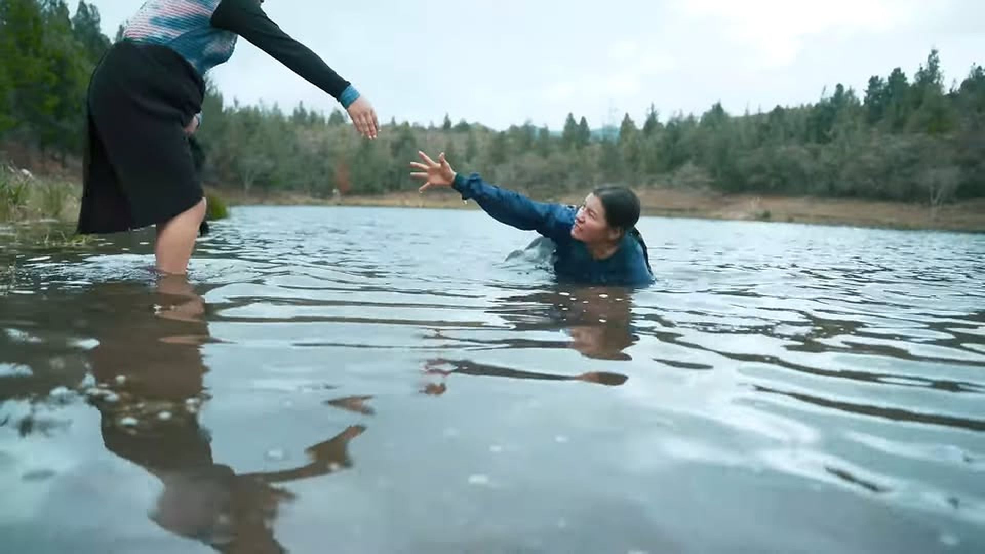 H1203005 Se separo de su beb3 por miedo su madre pero la part2