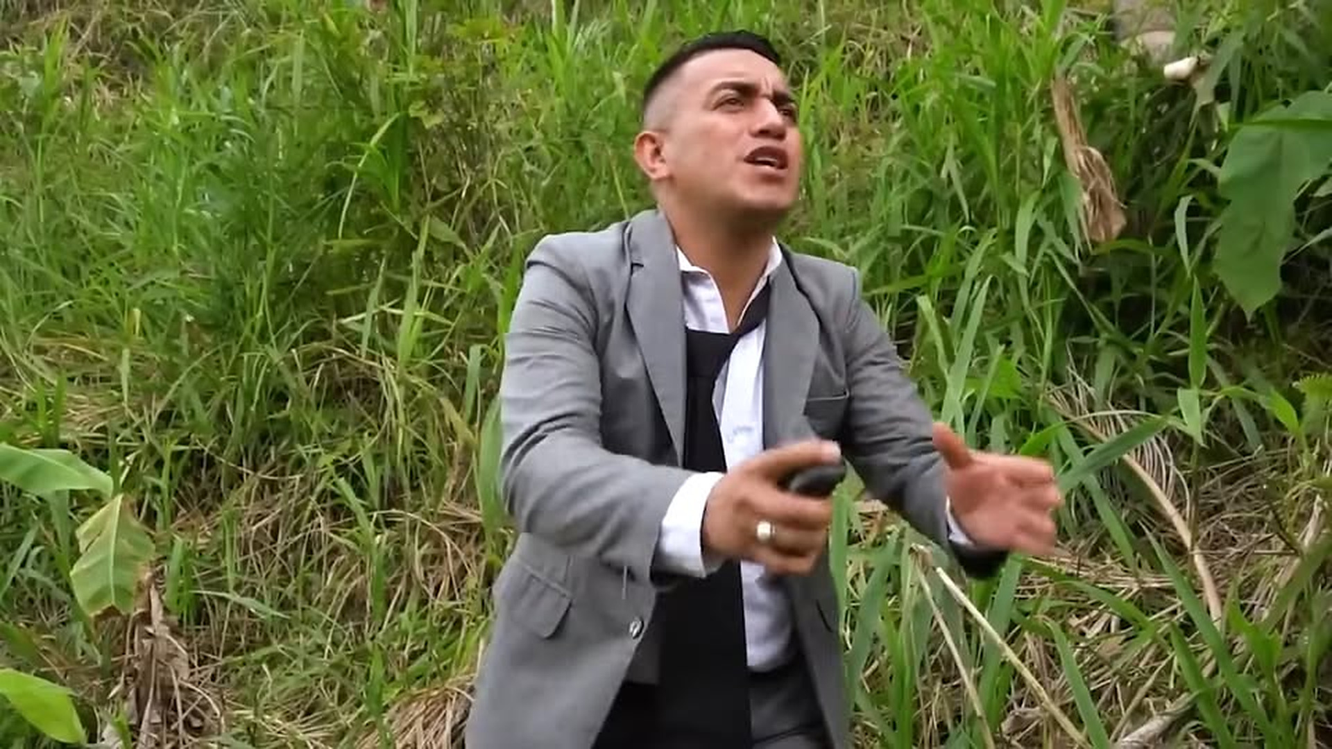 H1903004 Doctor astuto engañaba su esposa, pero le pagaro part2