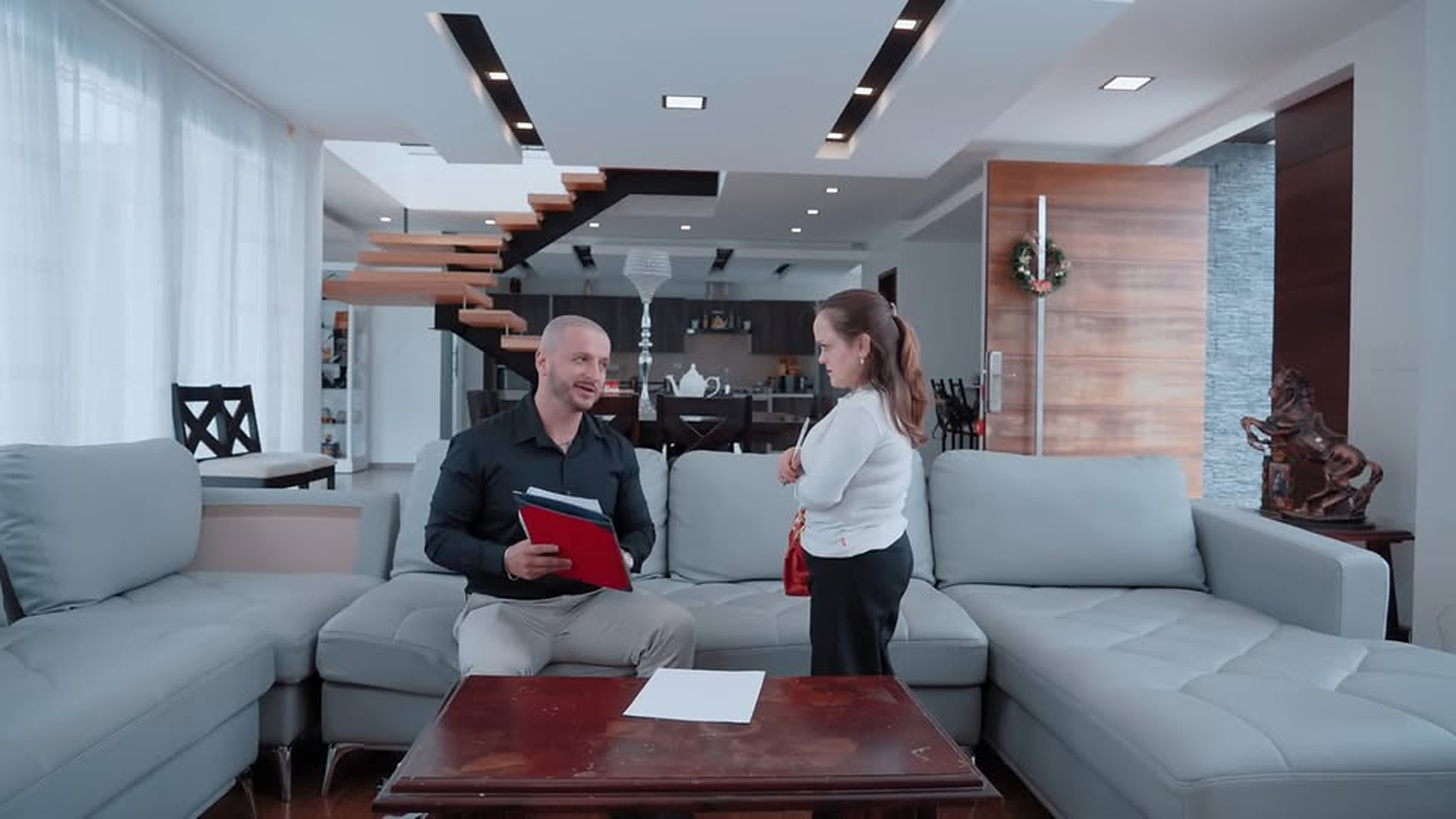 H0104003_Gemelas se conocen por un Extraño_part2. | Urban Stories