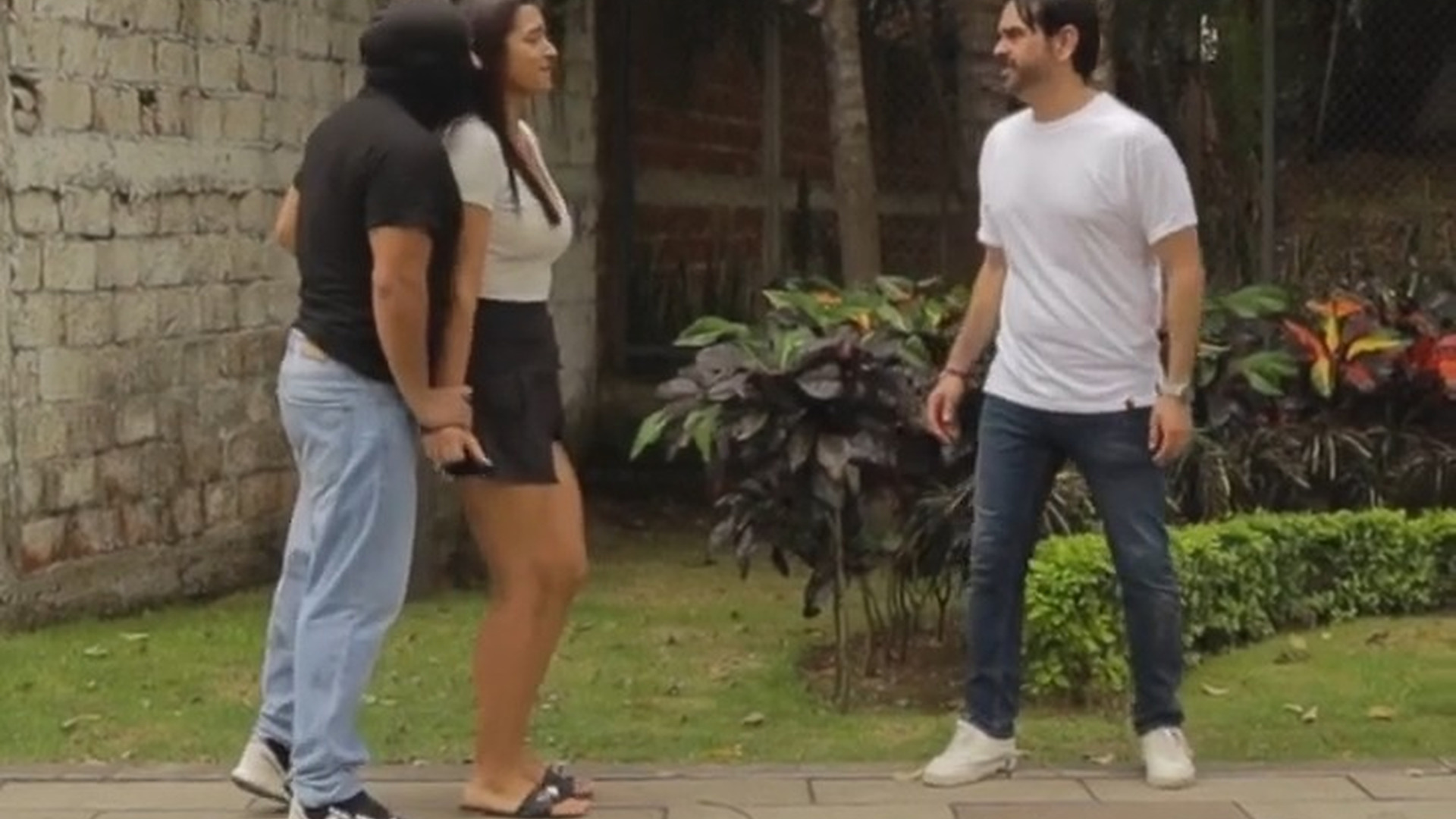 H0204003 Se obsesionó con su Ex cometió esta locura part2