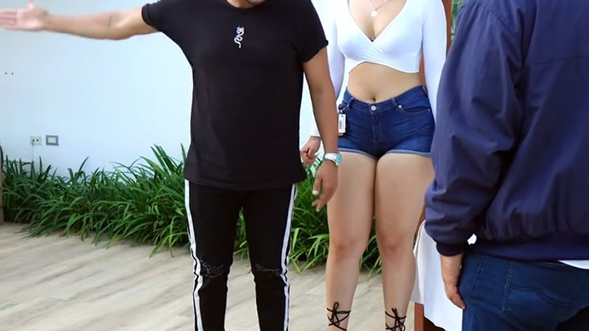 H1304003_Así fue como descubrí mi esposa infiel con mi pr_part2. | NextWave Stories